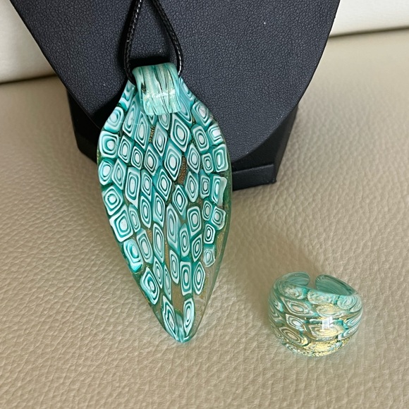 Authentic MURANO GLASS Millifiore pendant ring set - Picture 4 of 12